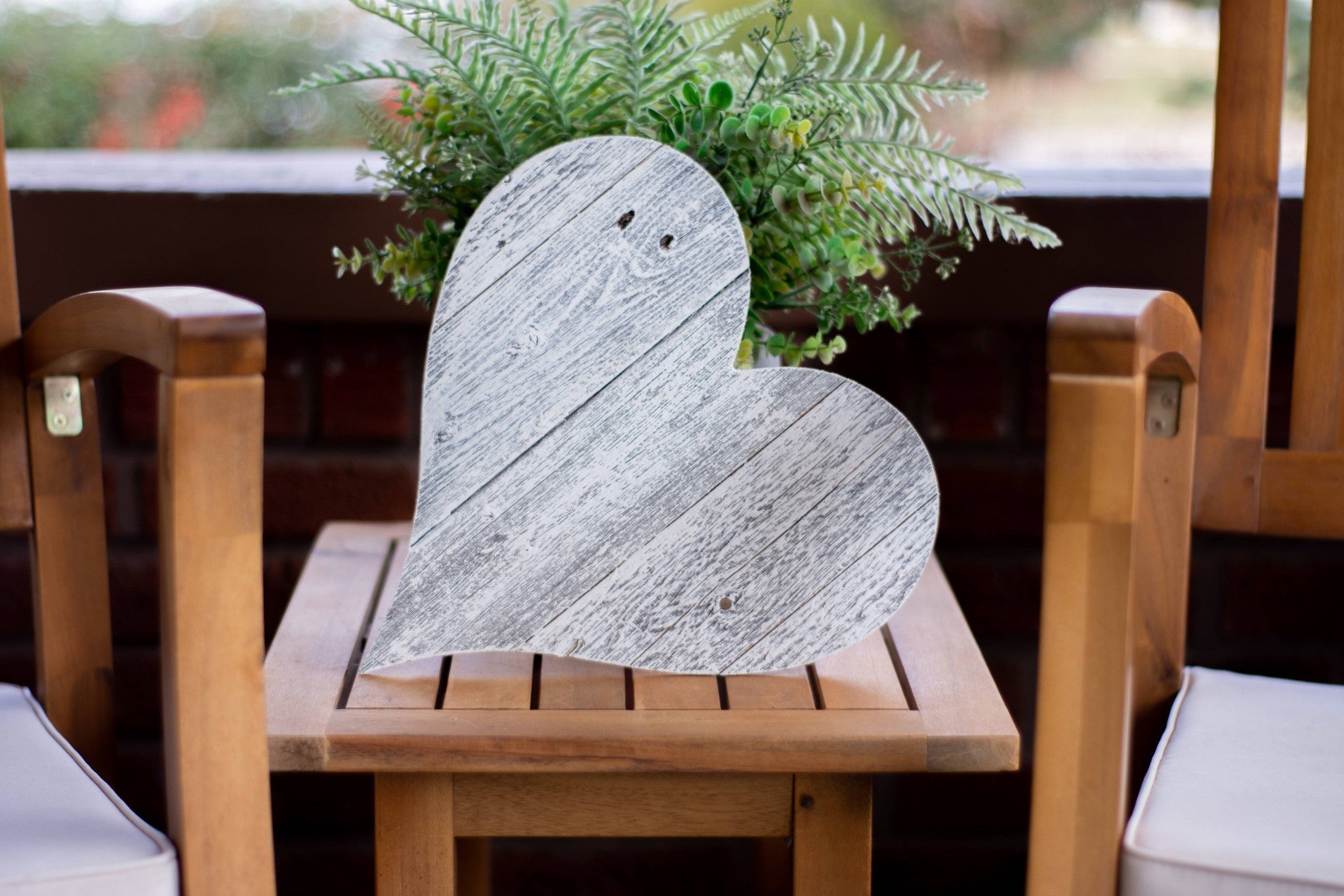 18" Whitewash Reclaimed Wood Heart Wall Decor - Montana Home & Kitchen Co.