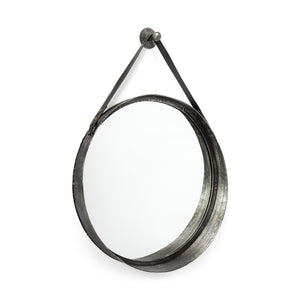 30" Black Round Metal Framed Accent Mirror - Montana Home & Kitchen Co.