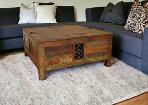 40" Rustic Brown Reclaimed Wood Square Lift Top Coffee Table - Montana Home & Kitchen Co.